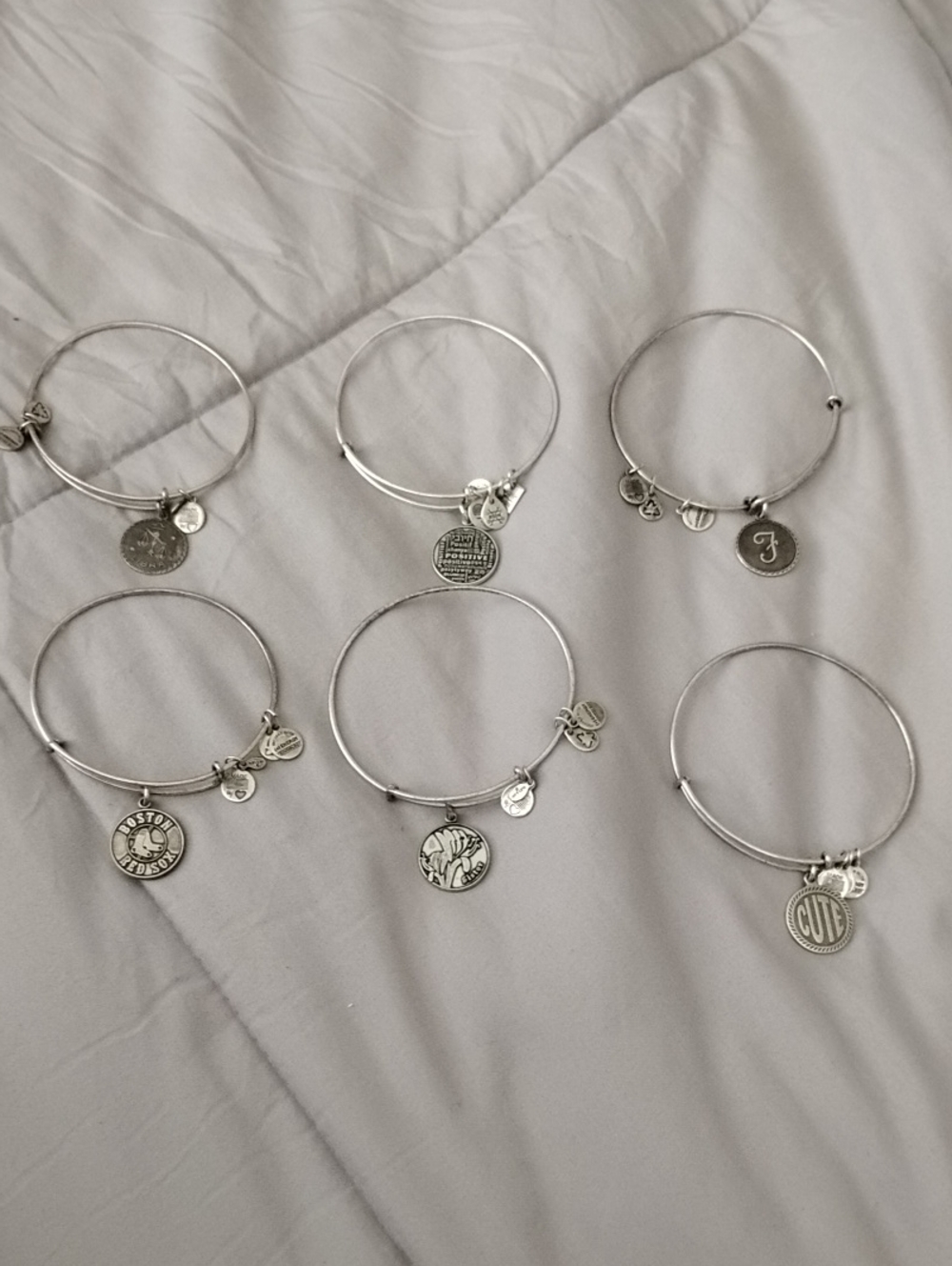 Alex And Andi Choose 1 Bracelet